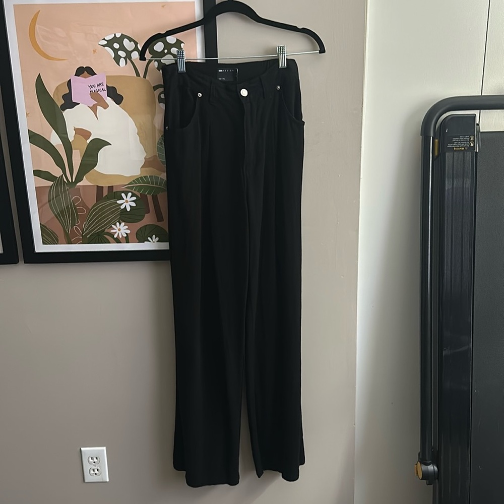 ASOS Design Black Woven Pants - Size 4